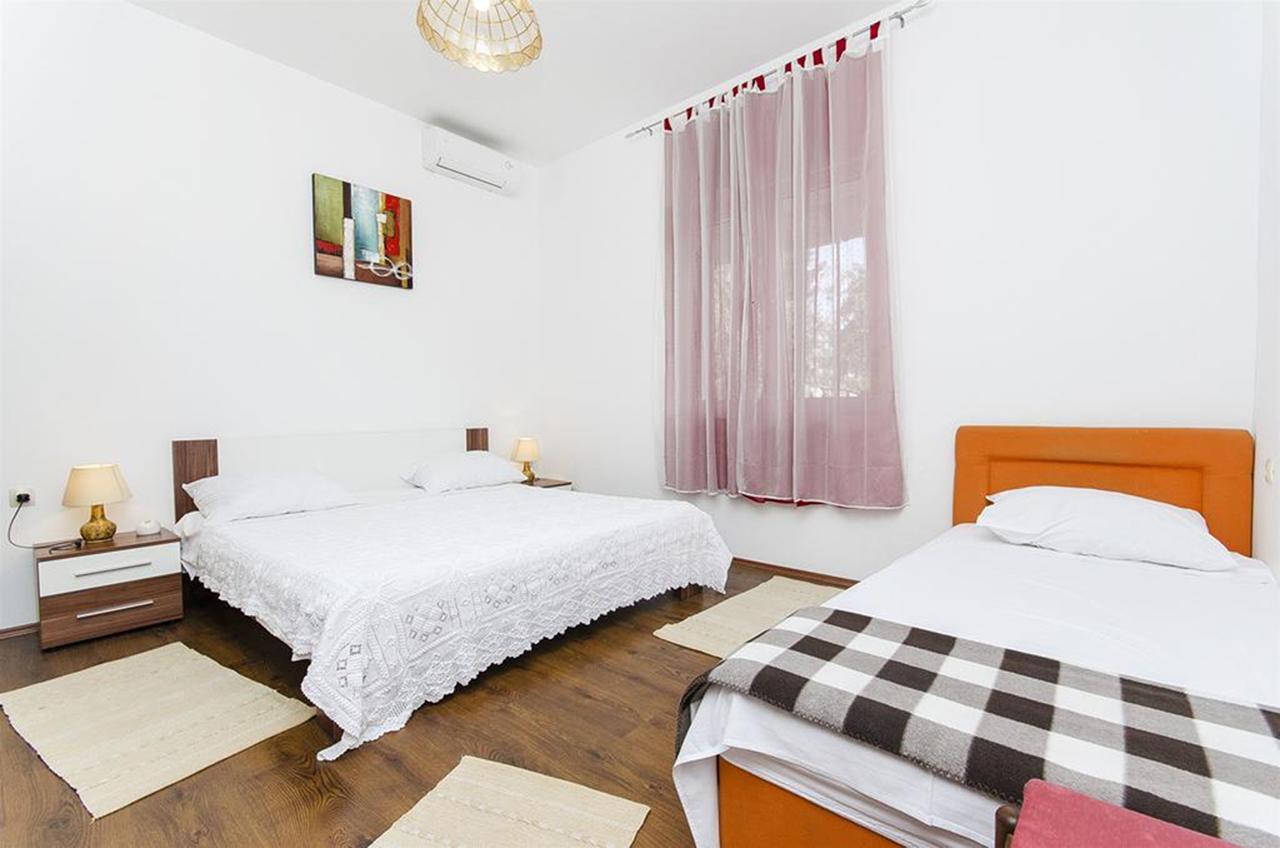 Apartman Kairos Trogir Exterior foto