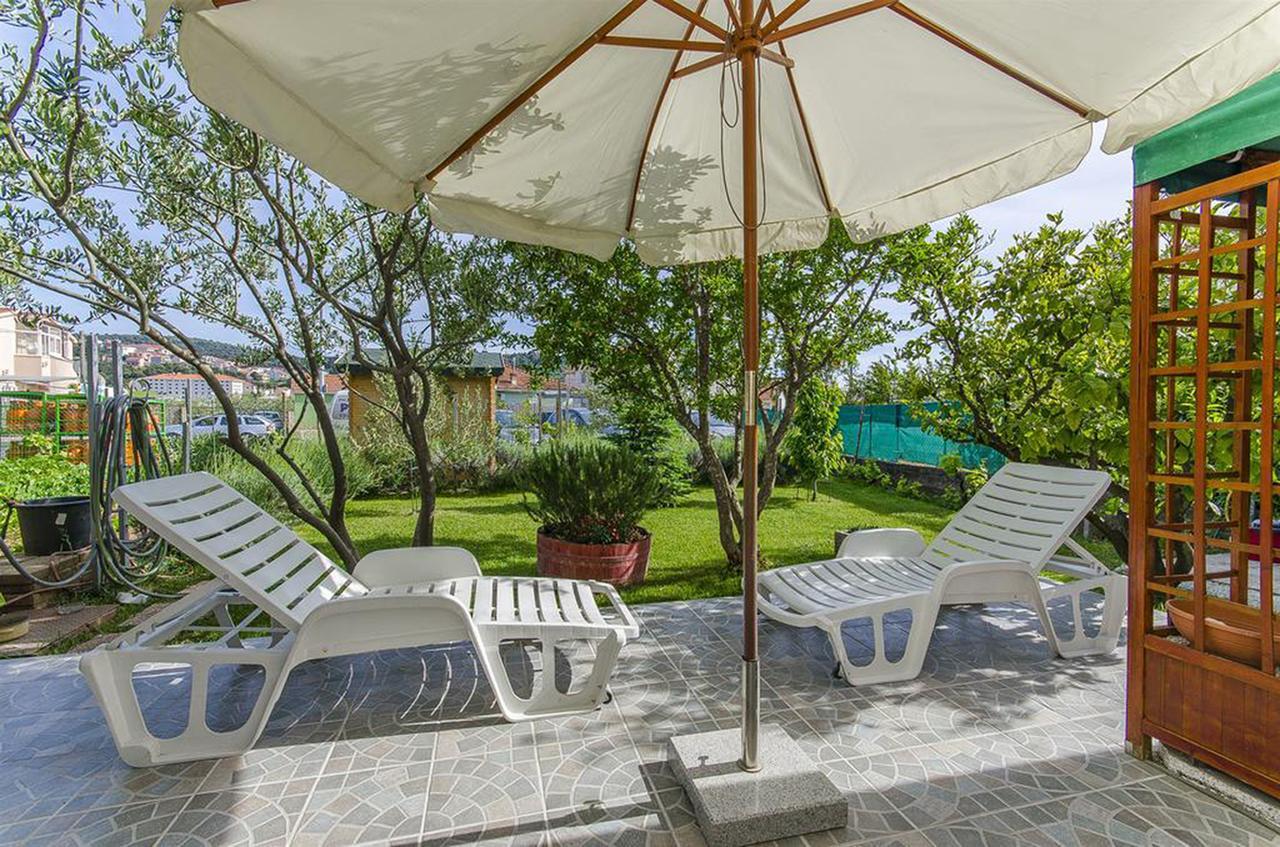 Apartman Kairos Trogir Exterior foto